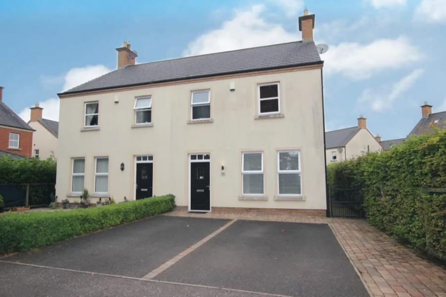 45 Readers Drive, Ballyclare, County Antrim, BT39 9FH