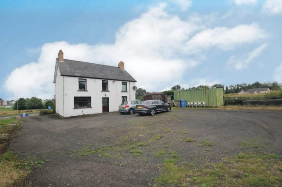 19 Ballycraigy Road