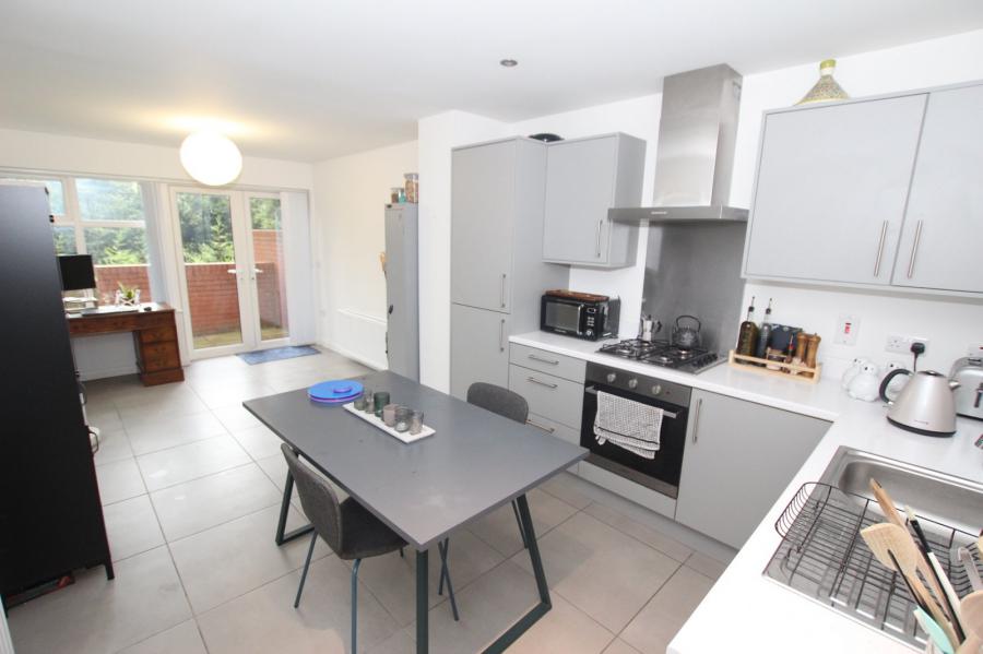 42 Ashbourne