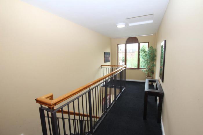 22 Mayfield Walk
