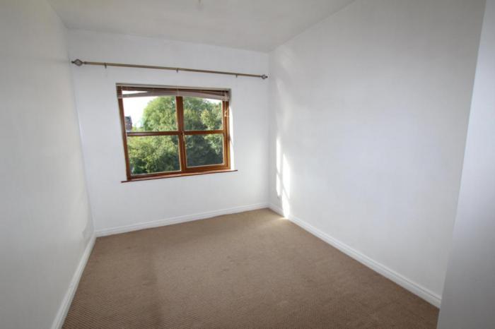 22 Mayfield Walk