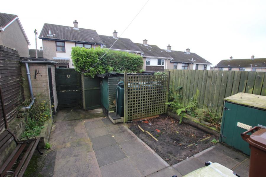 7 Finner Walk