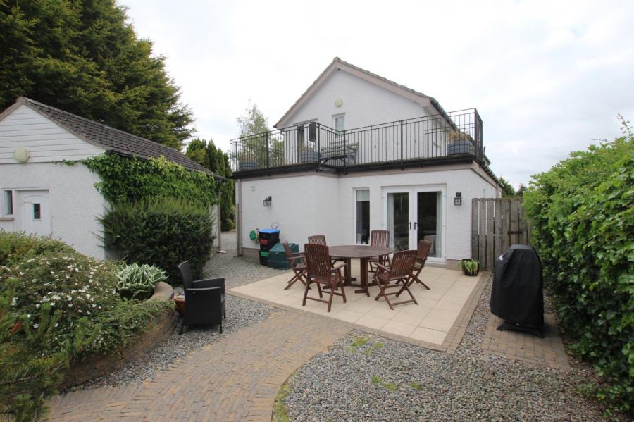 71 Ballymena Road