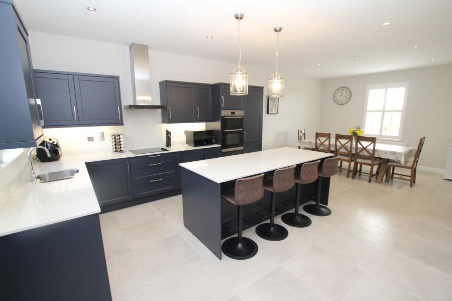 3 Craighill Manor