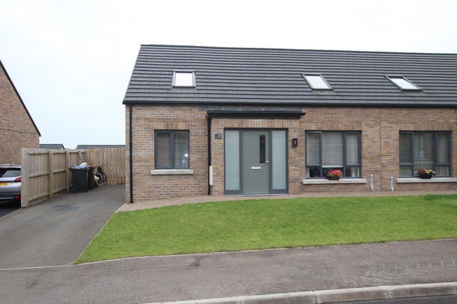 39 Petticrew Park
