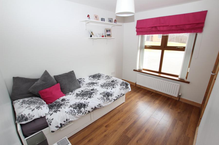 8 Blackthorn Road