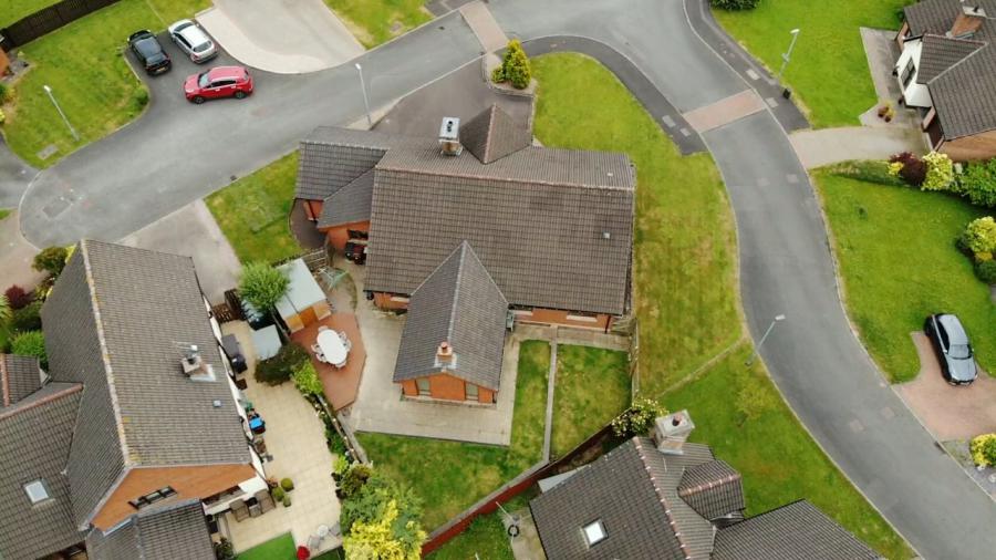 8 Blackthorn Road