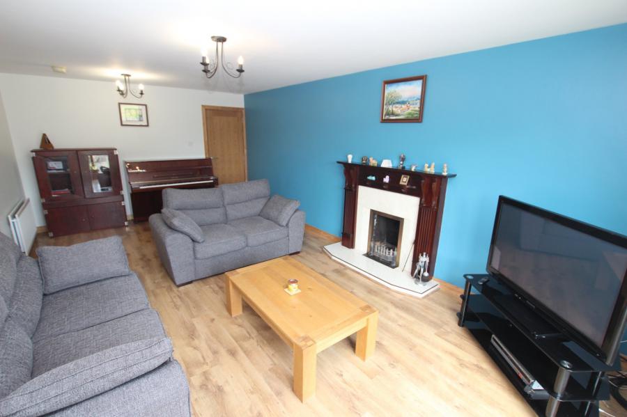 8 Blackthorn Road