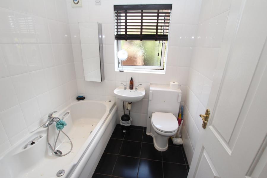 8 Hightown Rise