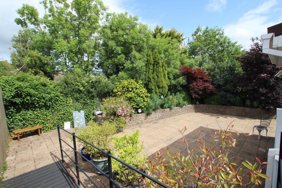 8 Hightown Rise
