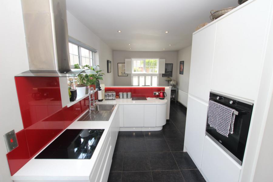 8 Hightown Rise