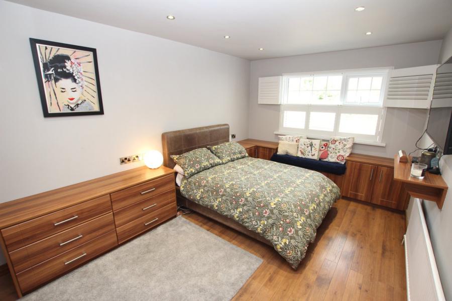 8 Hightown Rise