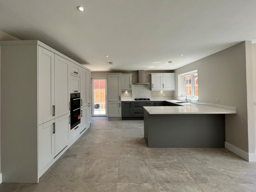 Site 177 The Beetlings, Station Road