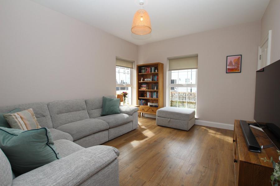 3 Blackrock Park Avenue
