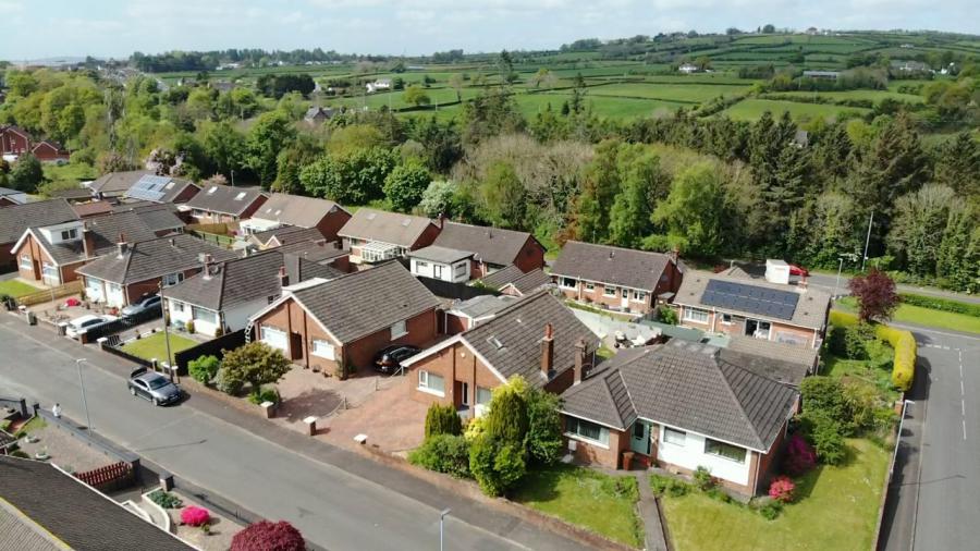 3 Woodford Park