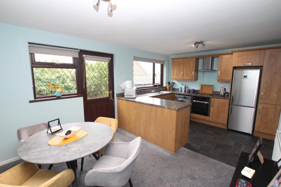 5 Village Court