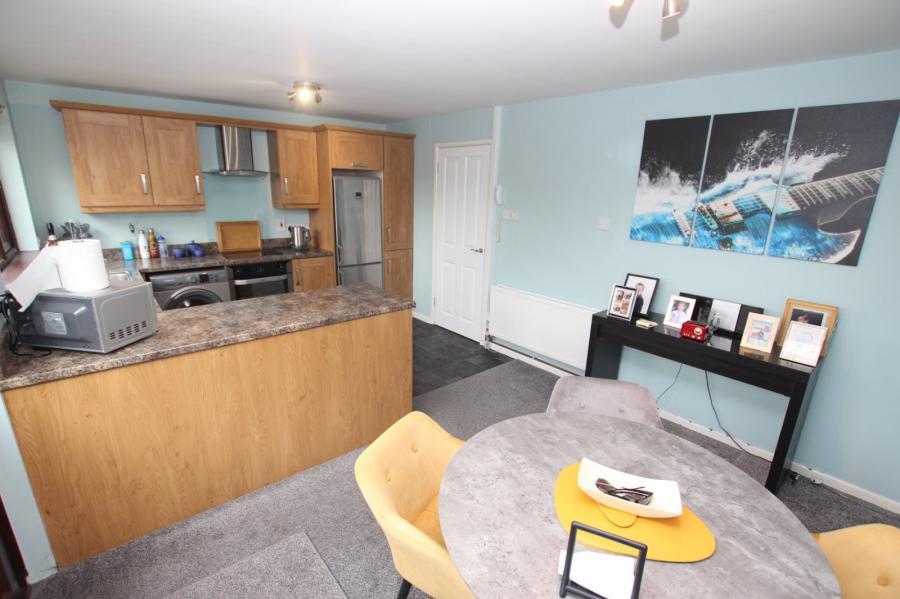 5 Village Court
