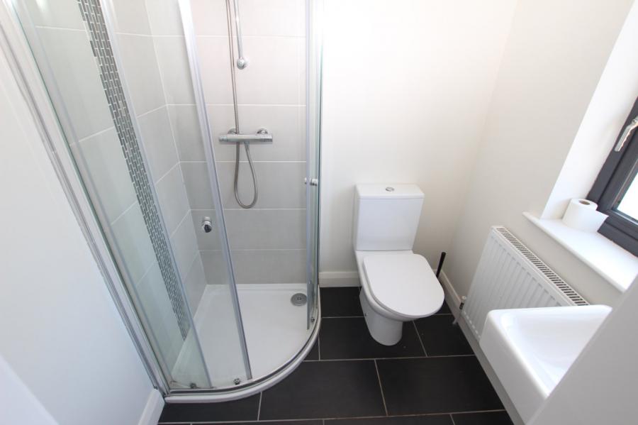 8 Glenwell Mews