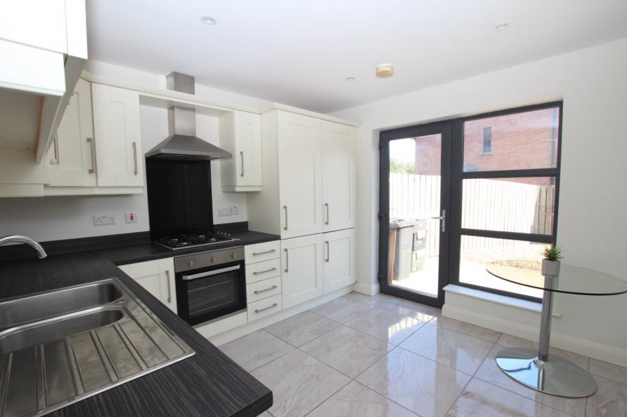 8 Glenwell Mews