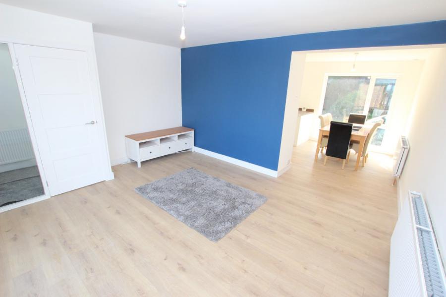 10 Fairhill Gardens