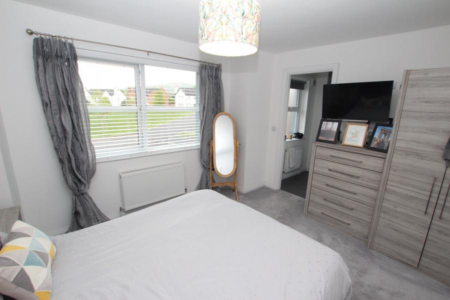 26 Cashelton Manor