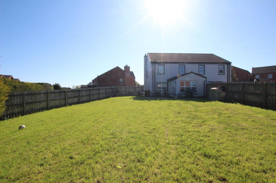 26 Cashelton Manor