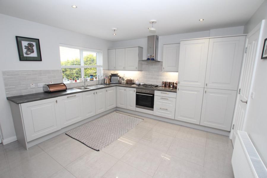 26 Cashelton Manor