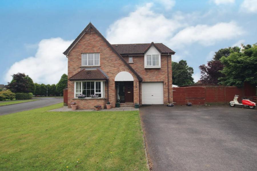 39 Woodfield