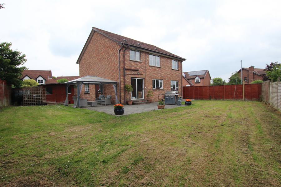 39 Woodfield