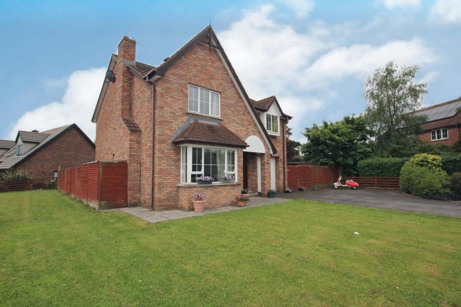 39 Woodfield