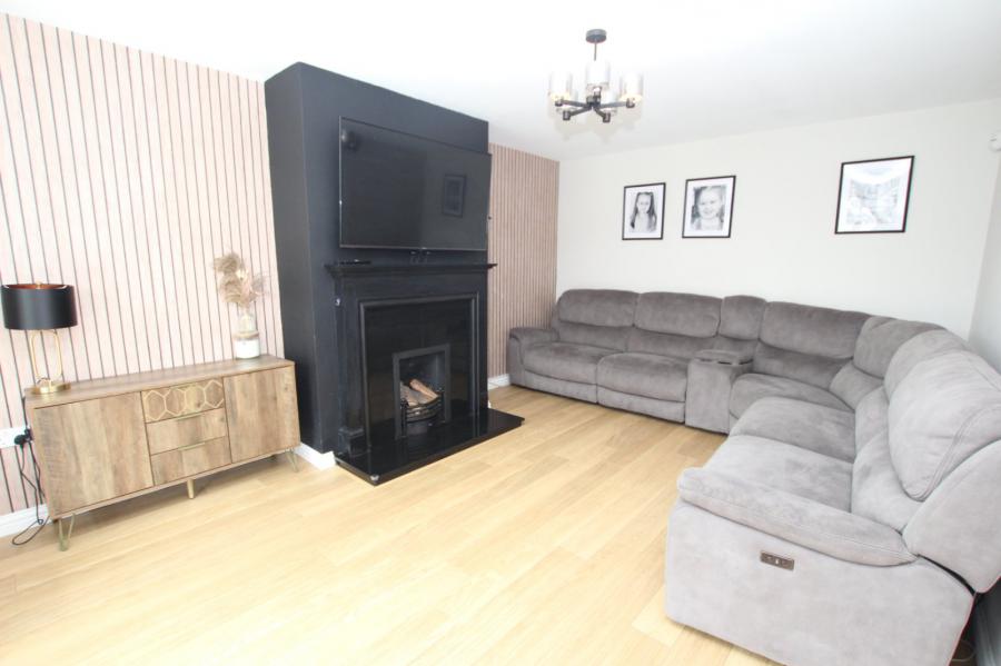 25 Carnbeg Dale