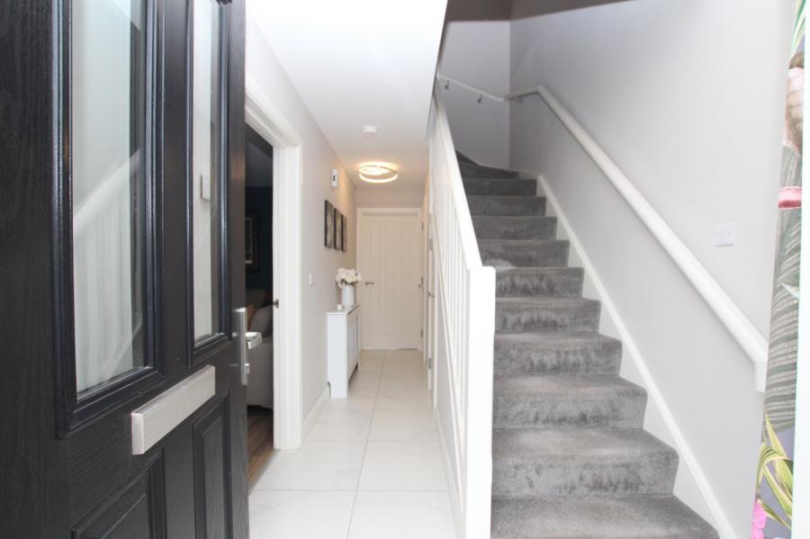 16 Rushfield Place