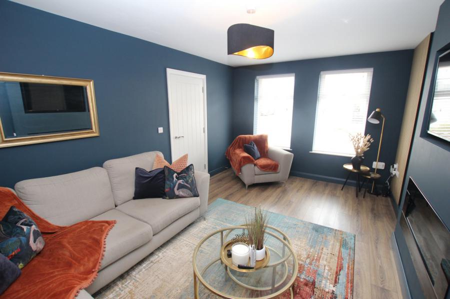 16 Rushfield Place