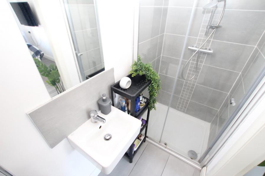 21 Glenwell Mews