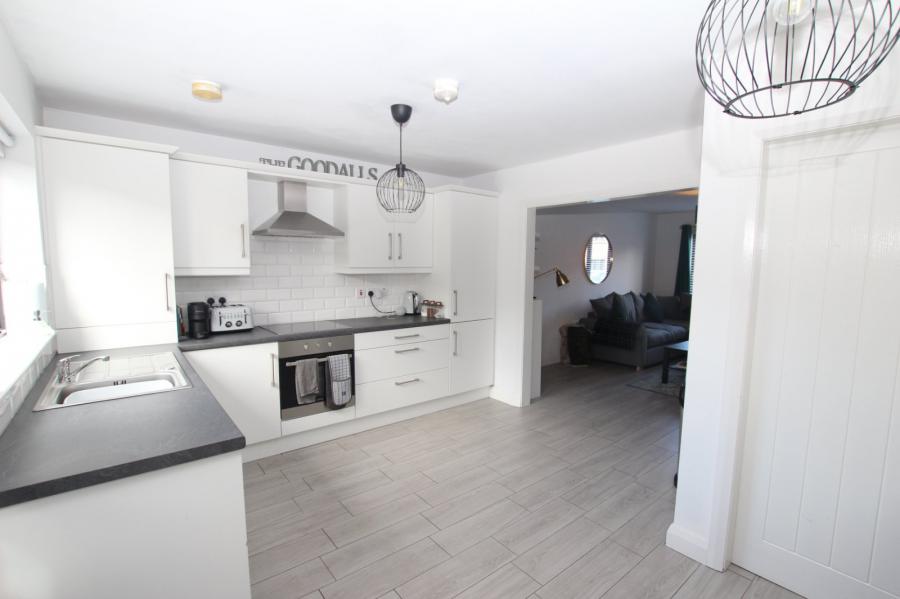 21 Glenwell Mews