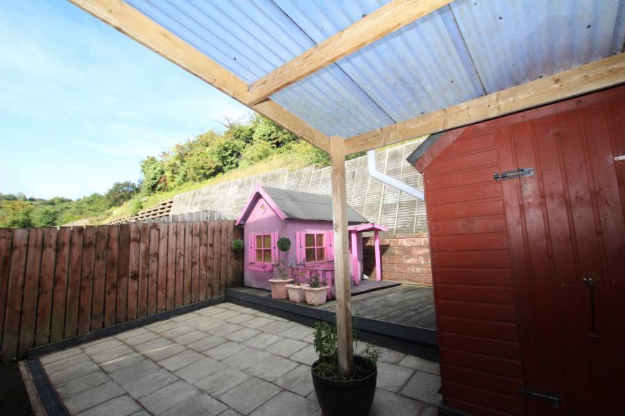 62 Wolfhill Manor