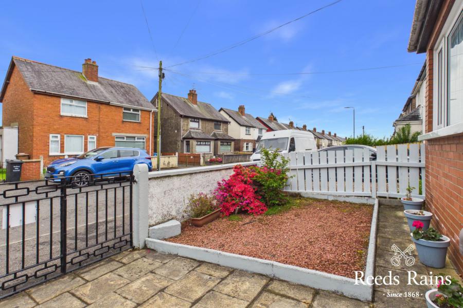 172 Joanmount Gardens