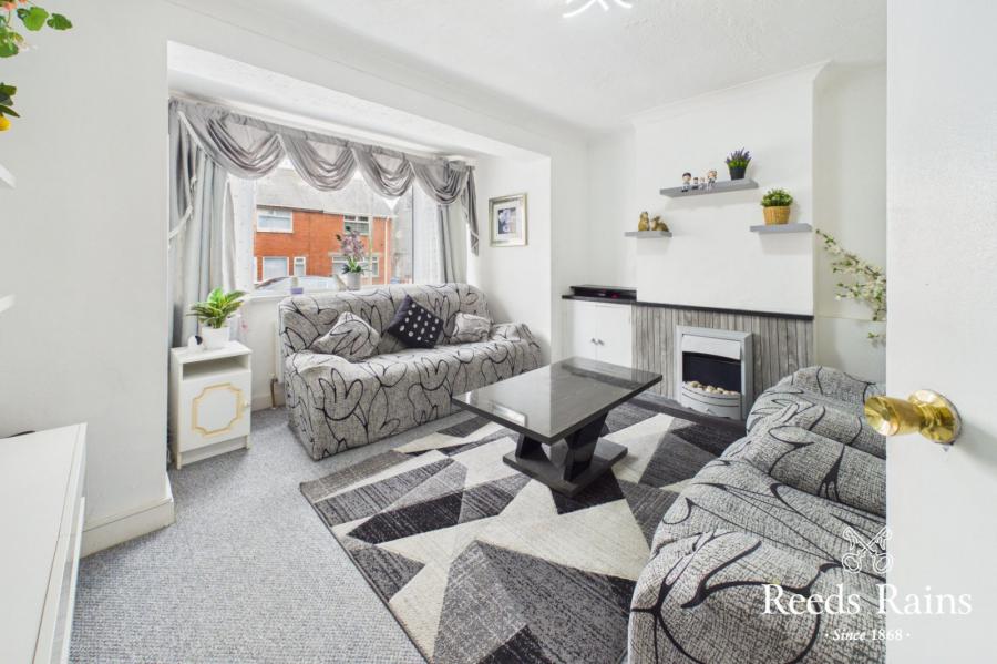 172 Joanmount Gardens