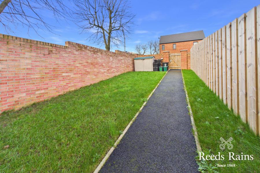 35 Alexandra Park Avenue