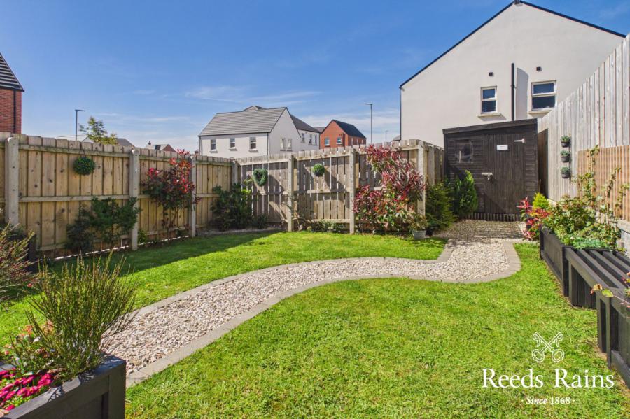 8 Rushfield Place