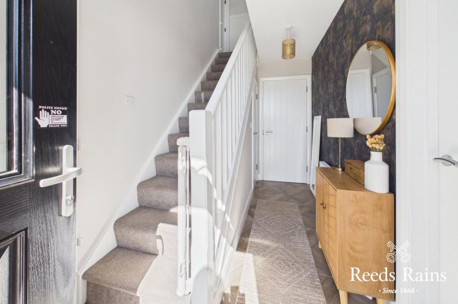 8 Rushfield Place