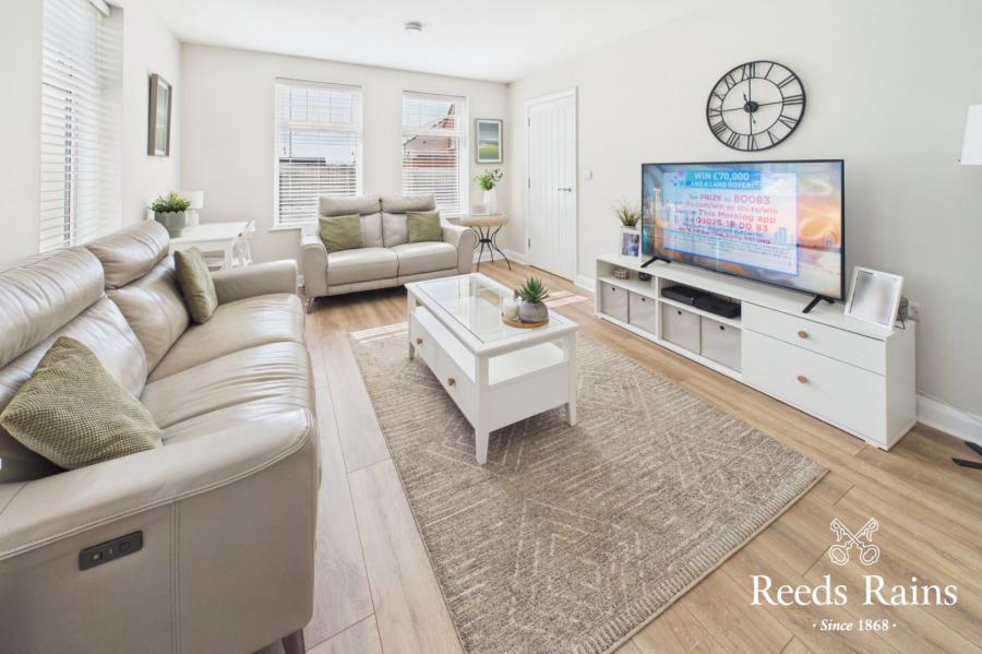 8 Rushfield Place
