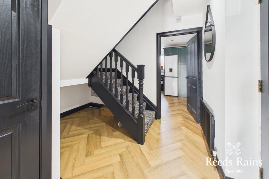 24 Mill Church Manor