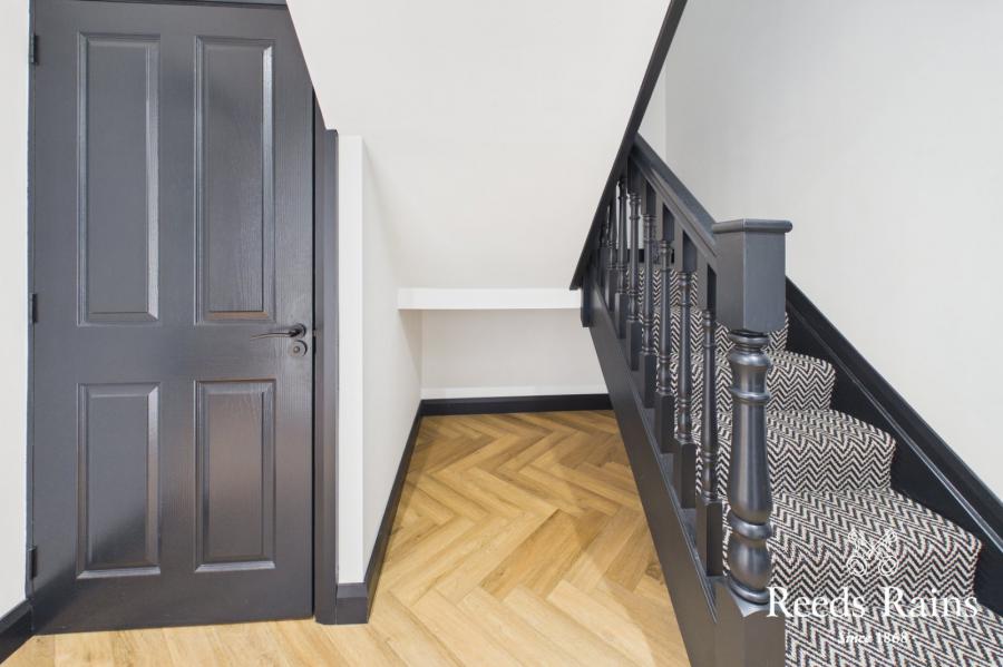 24 Mill Church Manor