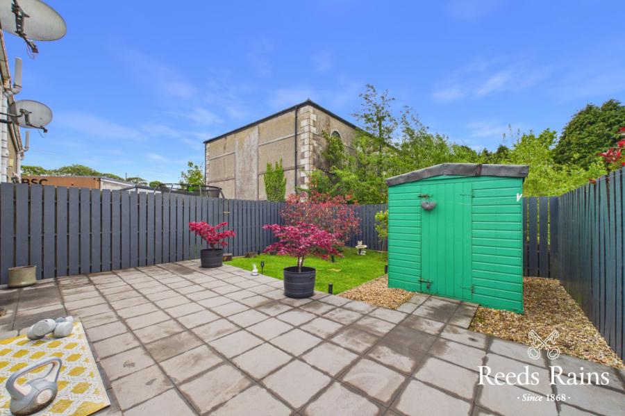 3 Hydepark Court
