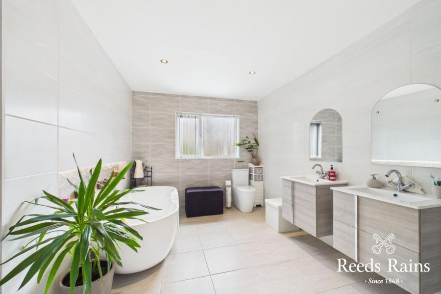 5 Ballyvesey Road