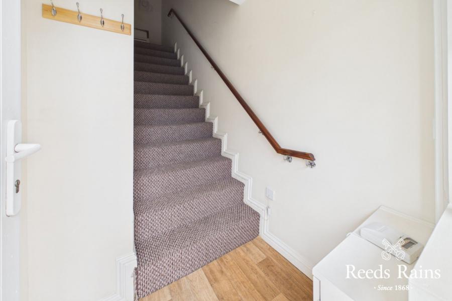32 Glenmount Road