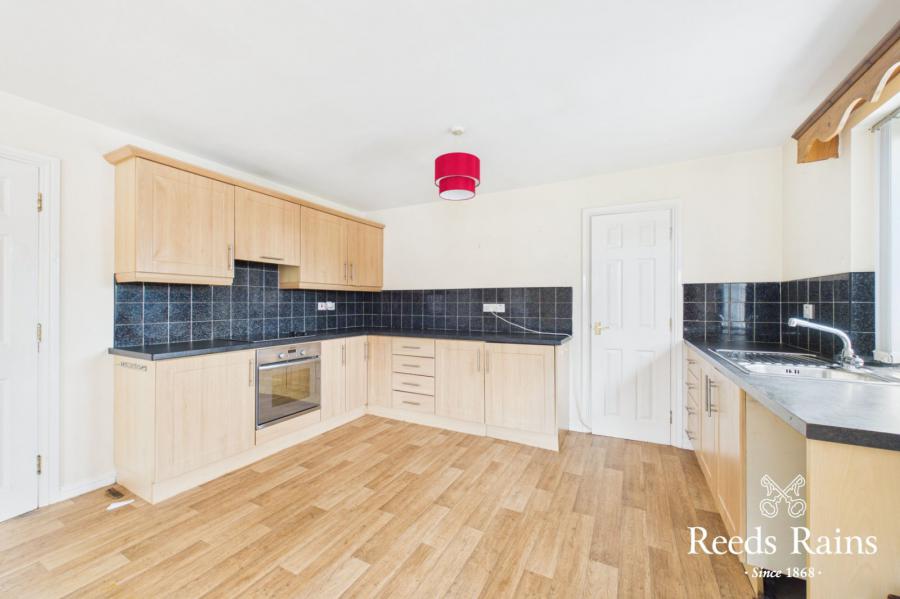 32 Glenmount Road