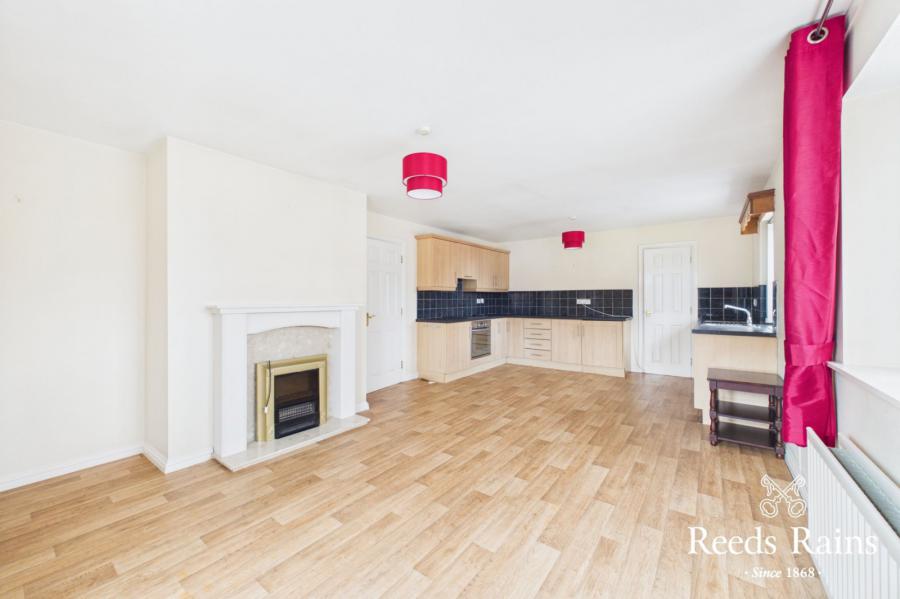 32 Glenmount Road