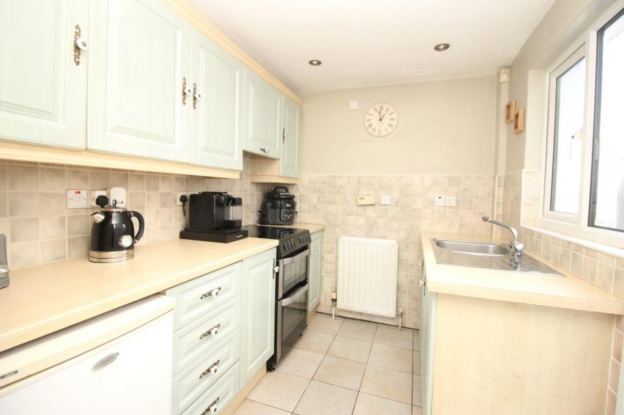 6 Ogles Terrace